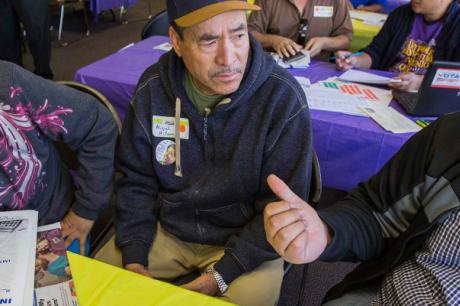 Media Name: 0302blogkingvburwell03.jpg