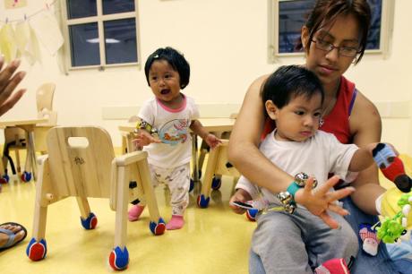 Media Name: ap_070807036564-early-child-care.jpg