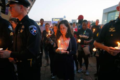 Media Name: ap_706998003108-police-shooting.jpg