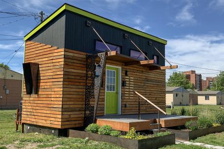 Tiny house